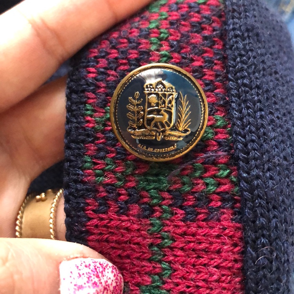 Pendleton Sweater - image 8